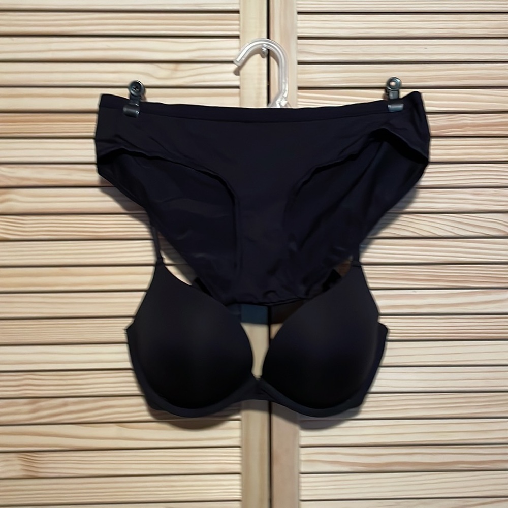 Adore Me- Push-up Plunge Bra and Panties